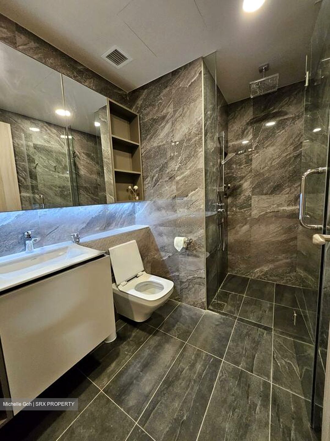 Sengkang Grand Residences (D19), Apartment #430804101